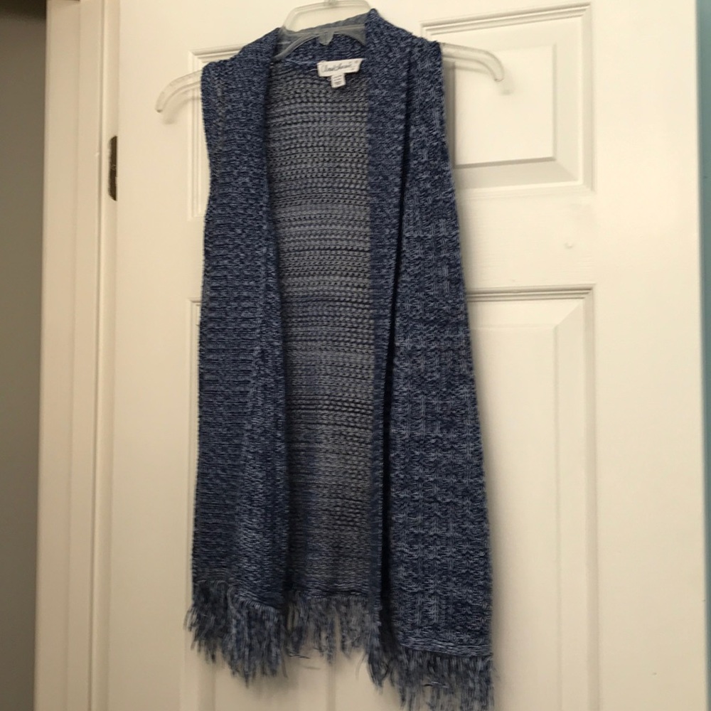 Girls Sleeveless Long Sweater